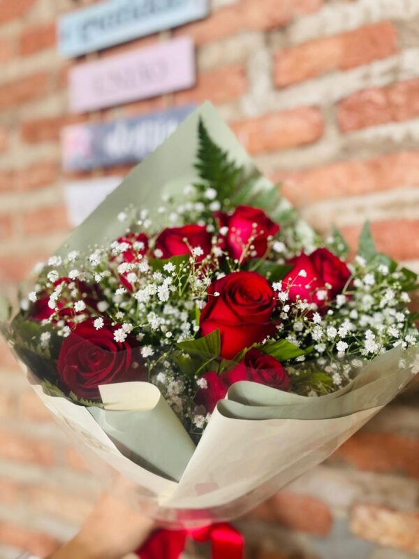 Ramalhete de rosas vermelhas 8 rosas
